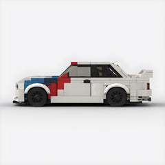 1:24 BMW M3 E30 (367 piezas)