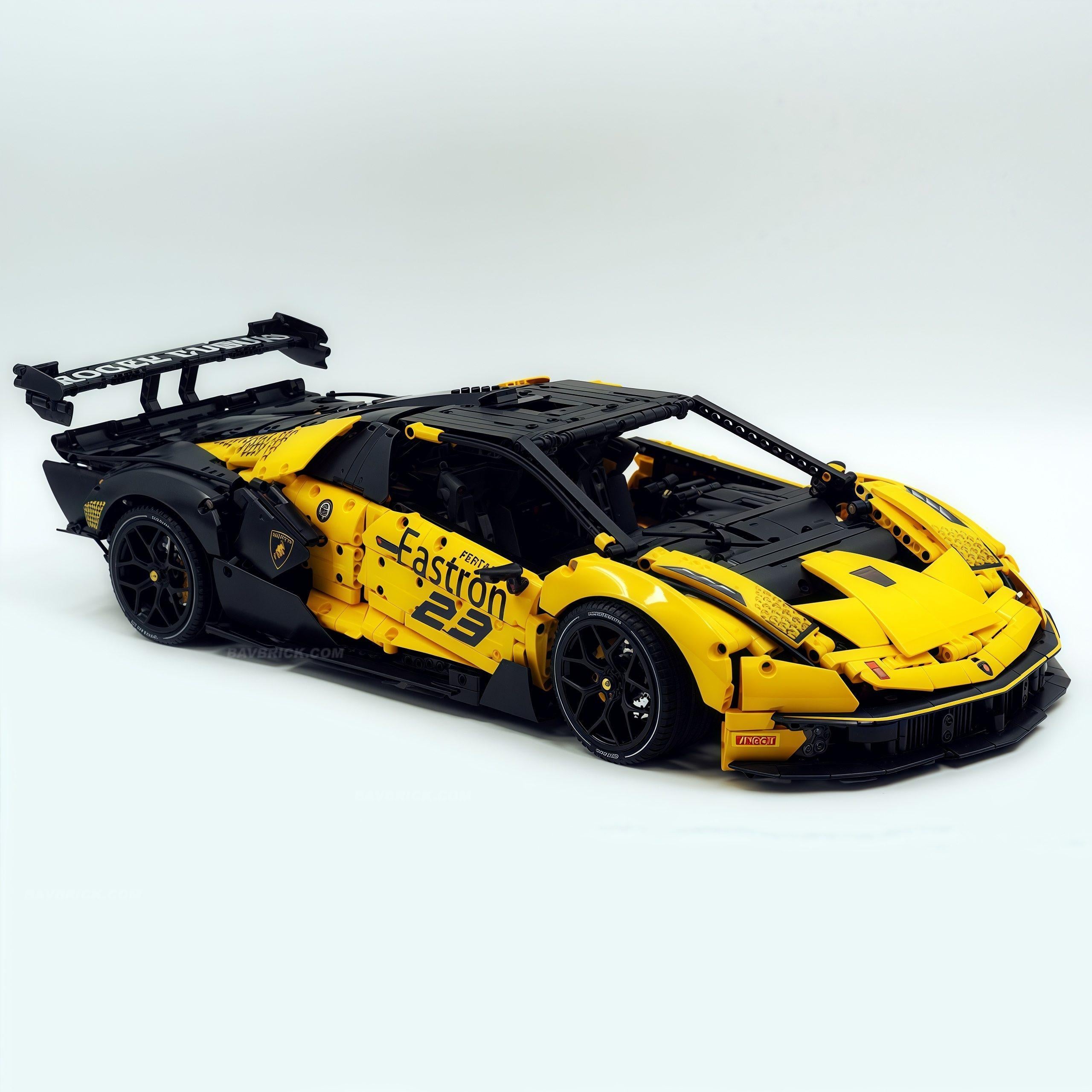 1: 8 The Ultimate Lamborghini Essenza SCV12, Vibrant Yellow Limited Edition (4100+PCS)