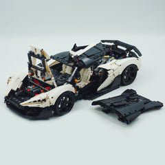 1:8 The Ultimate McLaren W1 | White Custom Edition | Shipped in Original Gift Box (4200+ PCS)