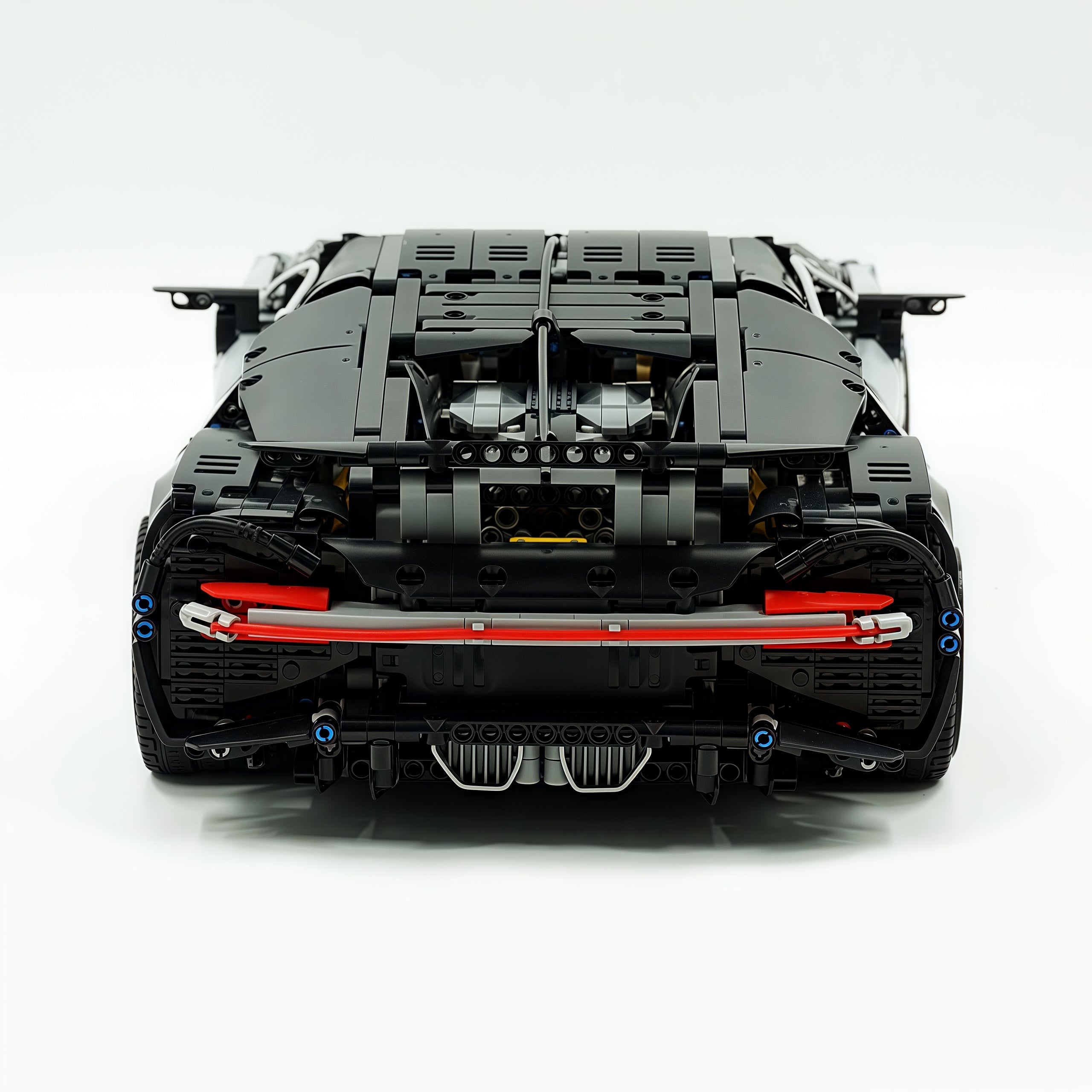 1: 8 Bugatti Chiron, Custom Modified Red+Black Edition (4031 PCS)