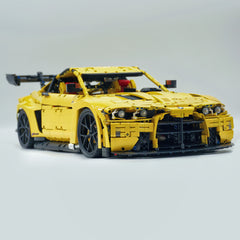 1: 8 BMW M4 GT3 Building Set, Fully Detailed Simulation, Baked Enamel Yellow Custom Edition (4556Pcs)