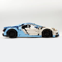 1: 8 Bugatti Chiron, Custom Modified Blue+White Edition (4031PCS)