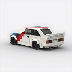 1:24 BMW M3 E30 (367 piezas)