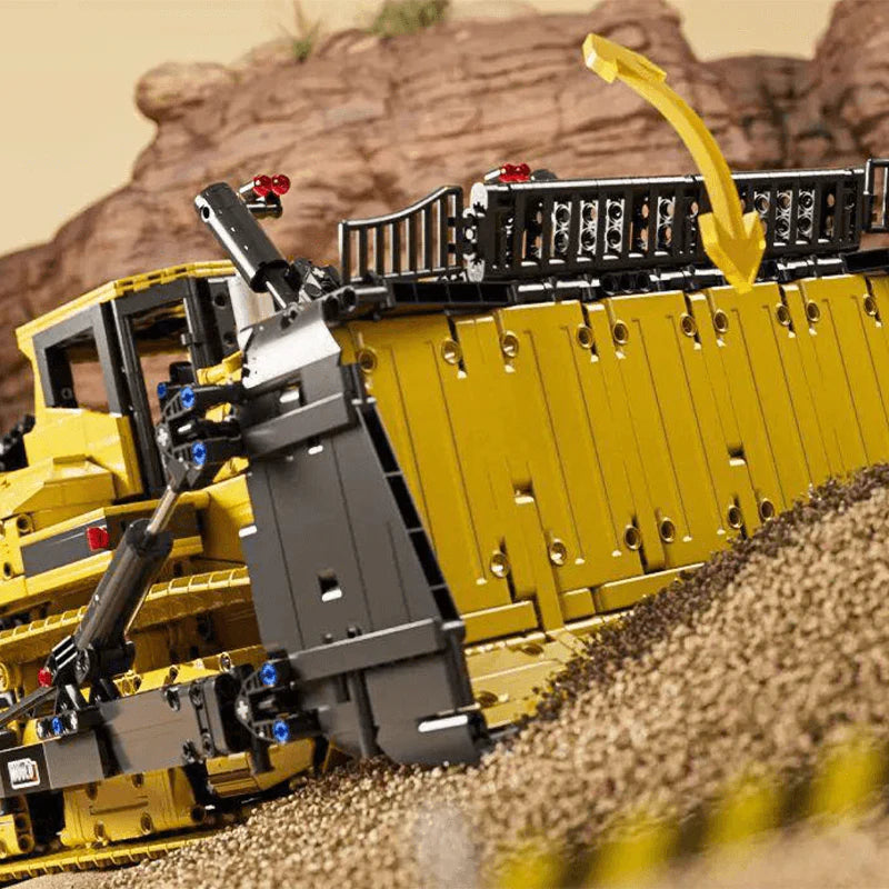 THE ULTIMATE RC BULLDOZER (3567 PCS)