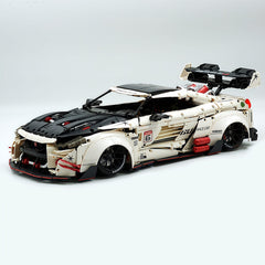 1:8 Nissan GT-R R35 Widebody Edition | White Beast | 3939+ PCS