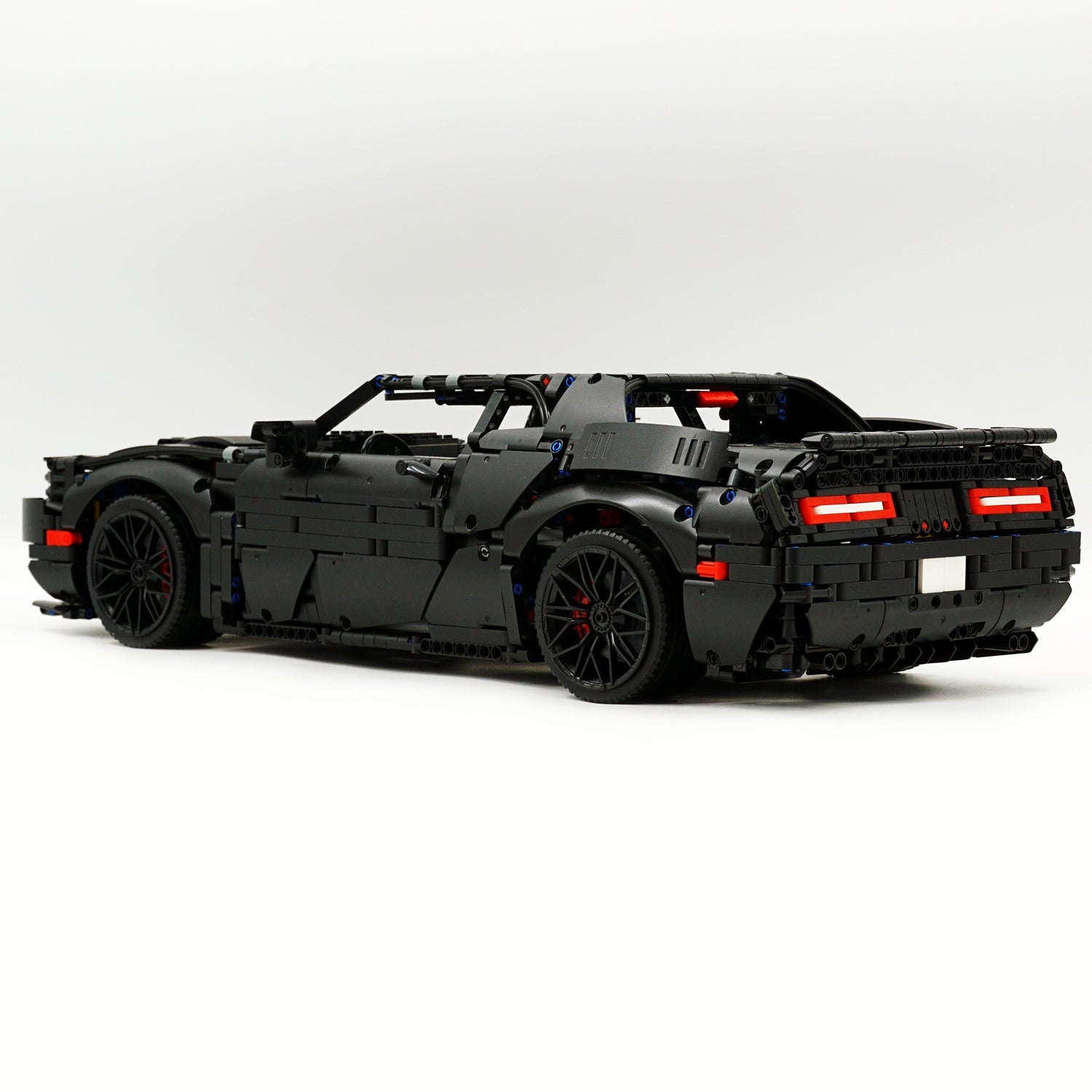 1: 8 Dodge Challenger, Black Samurai Customized Version (3300+Pcs)