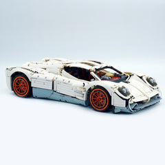 1:8 Pagani Utopia | Paint White Collector’s Edition (4719 PCS)