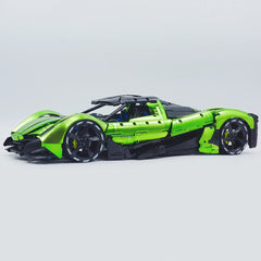 1:8 Devel sixteen V16 | Neon Green Custom Edition | Officially licensed (4016PCS)
