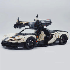 1:8 The Ultimate McLaren W1 | White Custom Edition | Shipped in Original Gift Box (4200+ PCS)