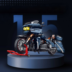 1:5 Harley-Davidson Street Glide Motorcycle | Glossy Starry Sky Blue Painted Edition(2410 PCS) - BAV BRICK