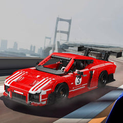 The Legendary German Porsche 935 Endurance Racecar (1717 Pcs)