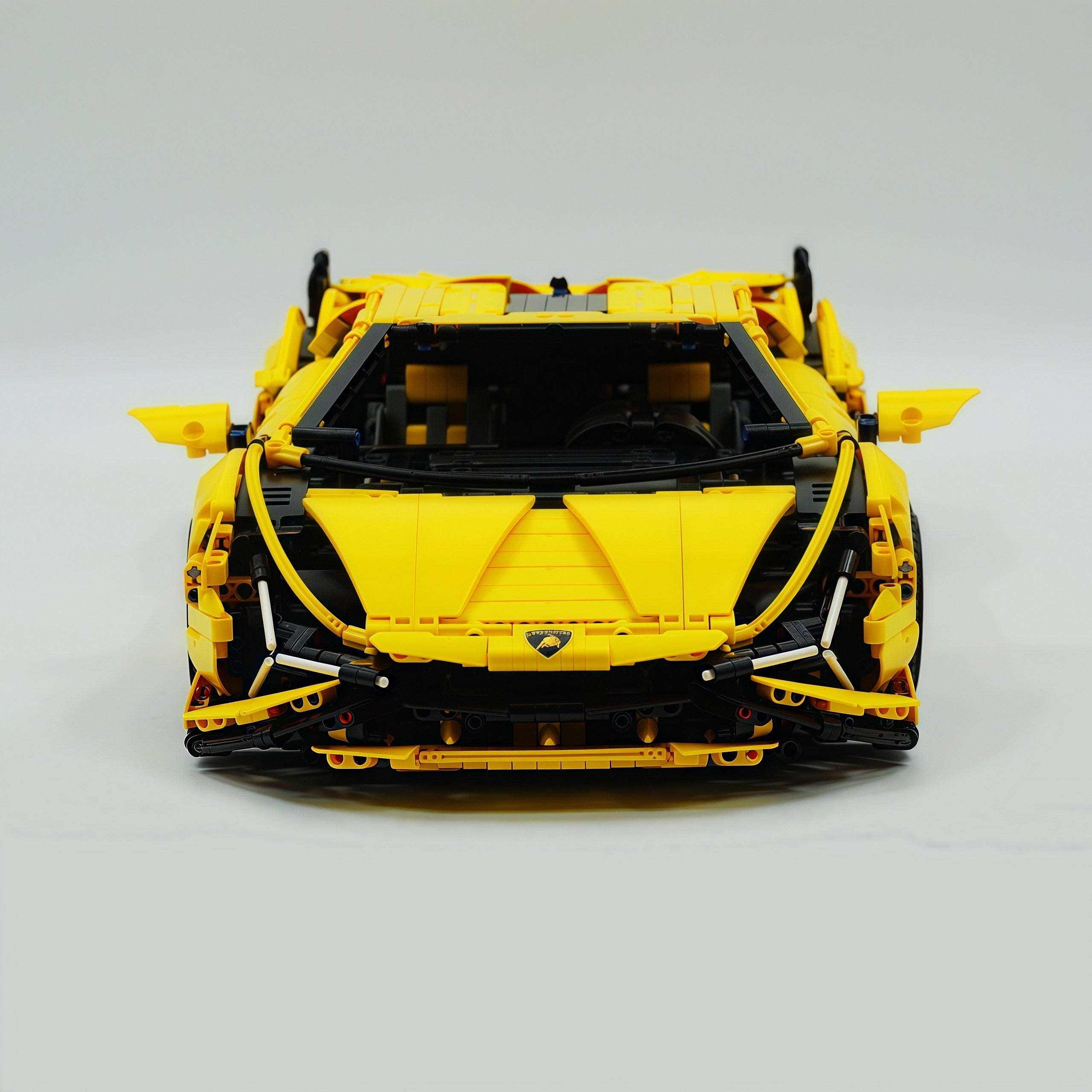 1: 8 Lamborghini Sian Color Change Special Edition(3696 PCS)