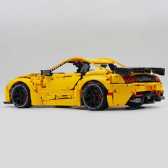 1: 8 Ford Shelby GT500, Yellow Customized Version (3400PCS)