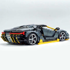 1:8 Lamborghini Centenario | Red Special Edition (3874 PCS)