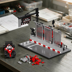 Ferrari F1 Race Car and F1 Starting Grid Set | 1413 PCS