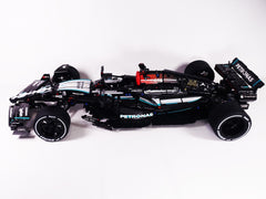 1:8 Mercedes-Benz W15 F1 Racing Car | Lewis 2024 Livery (1642 PCS)