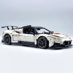 1:8 Maserati MC20 | White and Black Custom Edition (3500+ PCS)