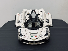 1: 8 LaFerrari Sportcar, Custom White Goddess, Fully Detailed Simulation, The Ultimate Collectible, None-Remote Controlled (4739Pcs) - BAV BRICK