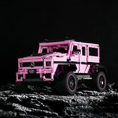 1:8 Pink Mercedes-Benz G800 4×4 Squared Brabus  (2687+PCS)
