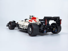 1:8 Oracle Red Bull Racing RB21 F1 Car | White Champion Limited Edition (1630+PCS)