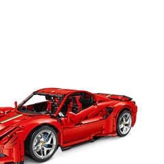 1:8 The Ultimate Ferrari F8 Convertible (3781 PCS)
