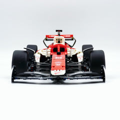 1:8 Alfa Romeo F1 Racing Car (1900+Pcs)