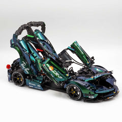 1:8 The Ultimate Italian Hybrid Hypercar EVO | Color Changing Metallic Paint Italian Flagship（副本）
