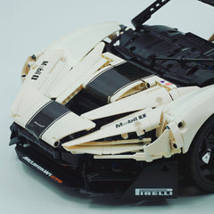 1:8 The Ultimate McLaren W1 | White Custom Edition | Shipped in Original Gift Box (4200+ PCS)