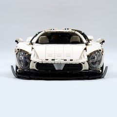 1: 8 Alfa Romeo 33 Stradale Supercar, White Goddess Customized Version (3861 Pcs)