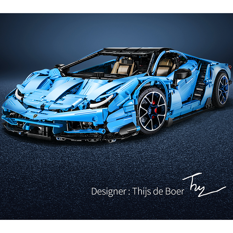 1:8 Lamborghini Centenario | Designed by Thijs de Boer (3842 PCS)