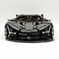 1:8 Lamborghini SVJ – Barrel Plated Matte Black Customized Edition (3260 PCS)