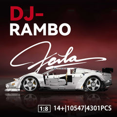 1:8 Widebody Classic Lamborghini Countach 5000 – Pearlescent White Edition (4301 PCS)