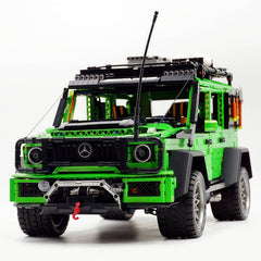 1: 8 Mercedes Benz G 500, Ultimate Maneuver Control Off-Road | Paint Pearlescent Green Custom Edition(3914 Pcs)