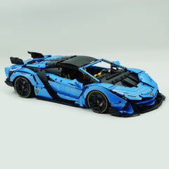 1: 8 Lamborghini One Off: Auténtica, Paint Pearl Blue Version, Motorized Convertible Switch Mode, Full Vehicle Motorization (3392 Pcs)