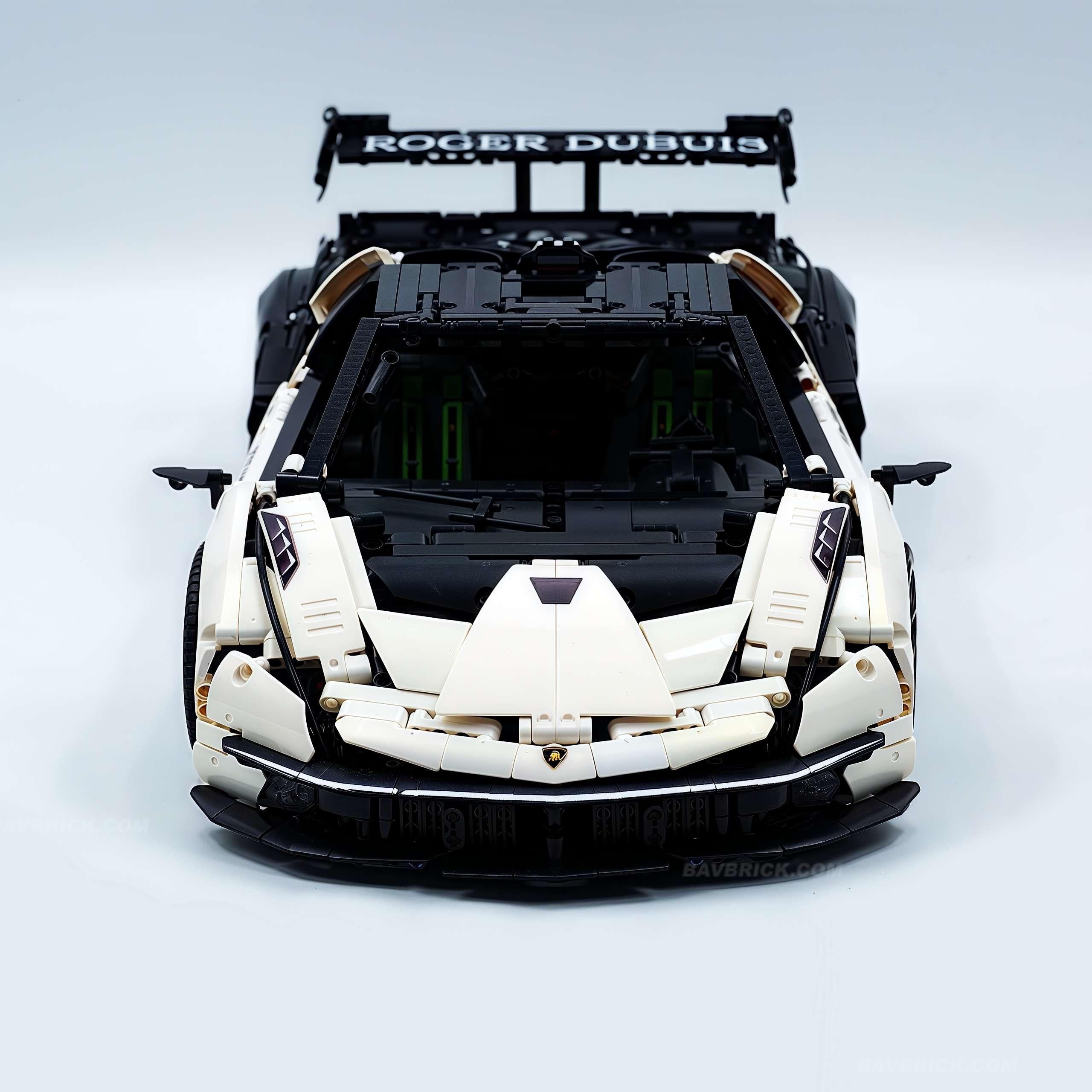 1: 8 The Ultimate Lamborghini Essenza SCV12, White Goddess Limited Edition (4100+PCS)
