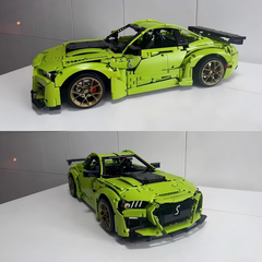 1: 8 Ford Shelby GT500, Matte Black Customized Version (3400PCS)