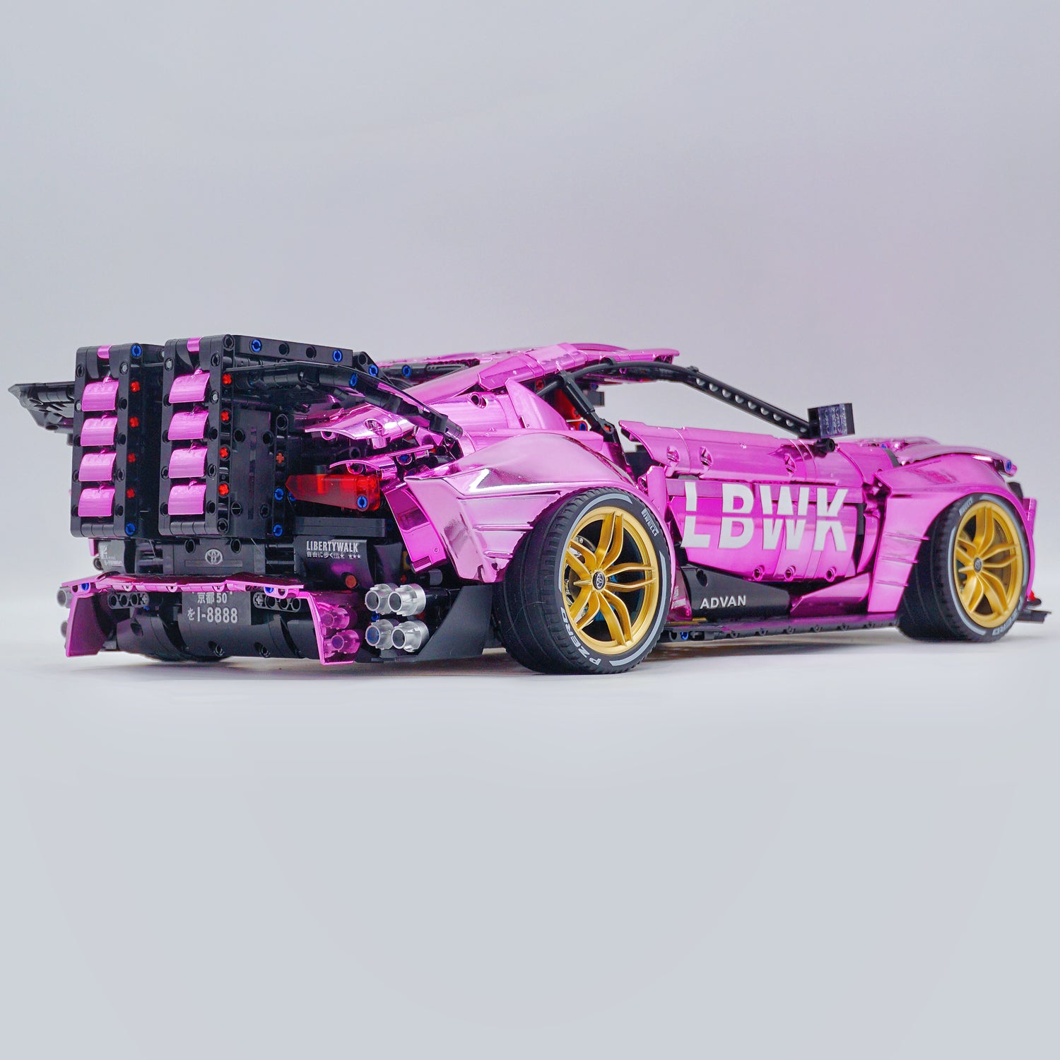 1:8 Toyota Supra Electroplating powder limited edition, Electric Air Suspension, Rear Accelerator Blade linkage (4399 Pcs)