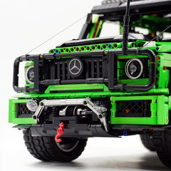1: 8 Mercedes Benz G 500, Ultimate Maneuver Control Off-Road | Paint Pearlescent Green Custom Edition(3914 Pcs)