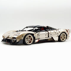 El superdeportivo Pagani Utopia definitivo a escala 1:8 | Edición limitada V12 italiano exótico dorado champán (3314 piezas)