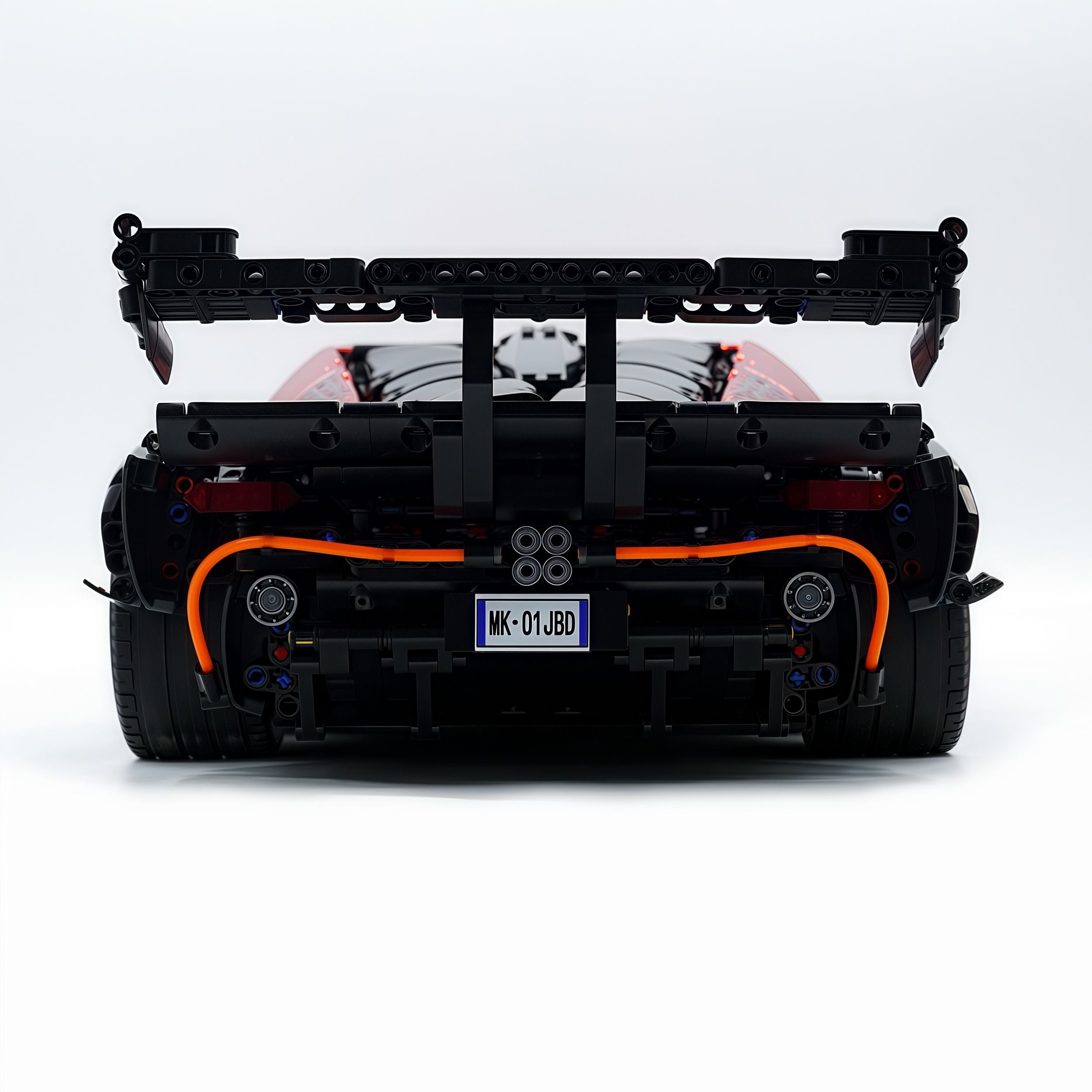 1: 8 The Ultimate Lamborghini Essenza SCV12, Mirror Red Plated Limited Edition (4100+PCS)
