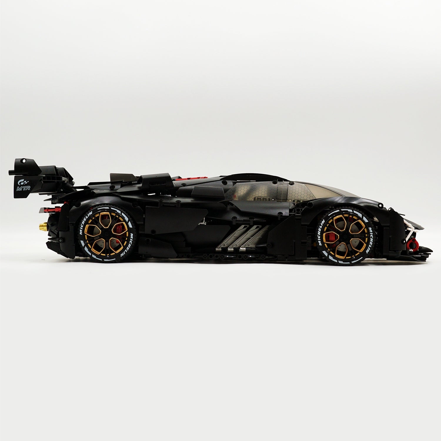 1: 8 Lamborghini Terzo Millennio, Matte Black Customized Edition(3492 Pcs)