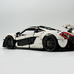 1: 8 The Ultimate McLaren P1 | White Custom Edition(3893 PCS)