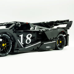 1: 8 LaFerrari FXXK EVO Custom Modified, Matte Black Paint, Oversized Rear Wing (4739 Pcs)