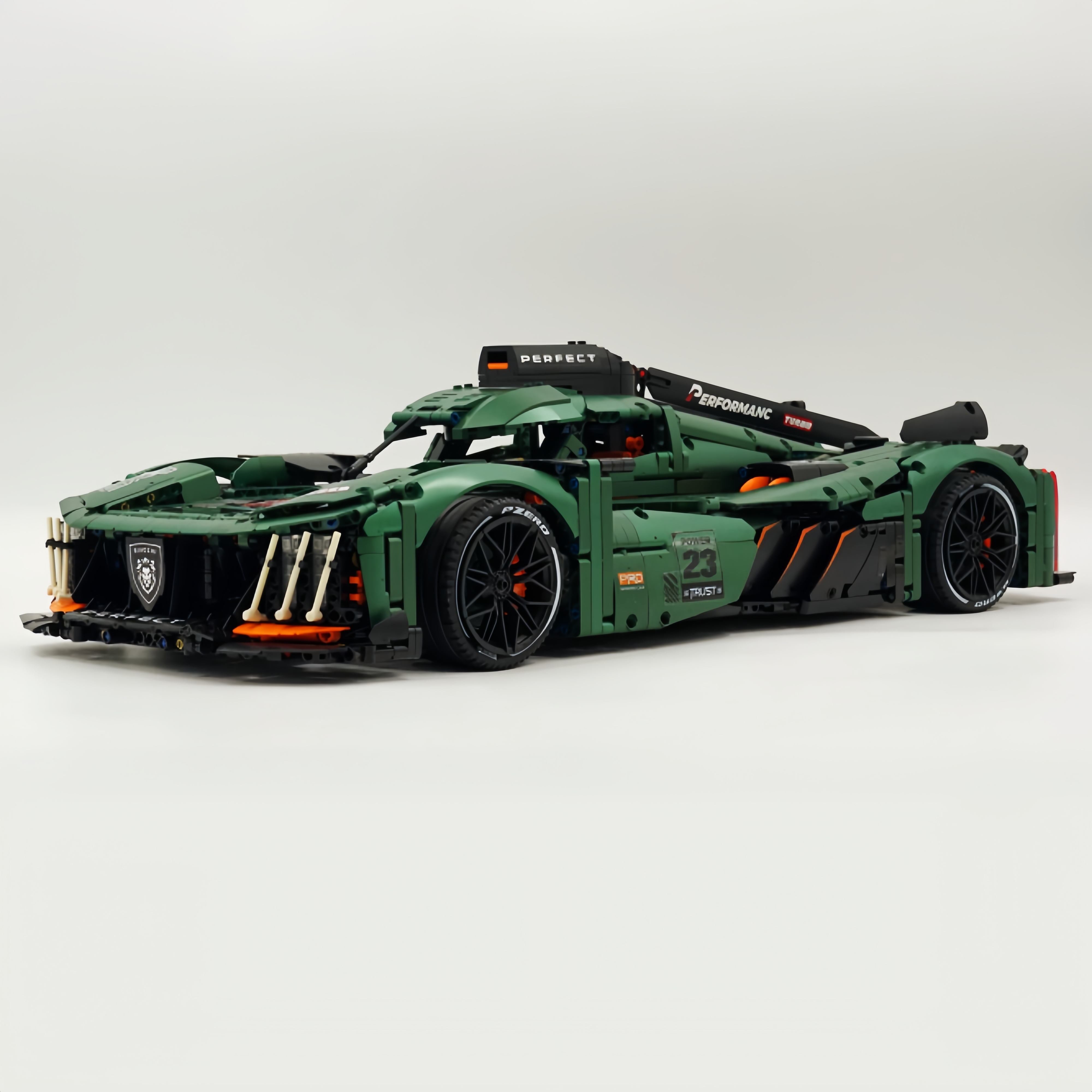 1: 8 Le Mans 9×8 RaceCar Juegos de construcción con control remoto, alerón trasero elevador eléctrico, faros fluorescentes (3746 piezas)