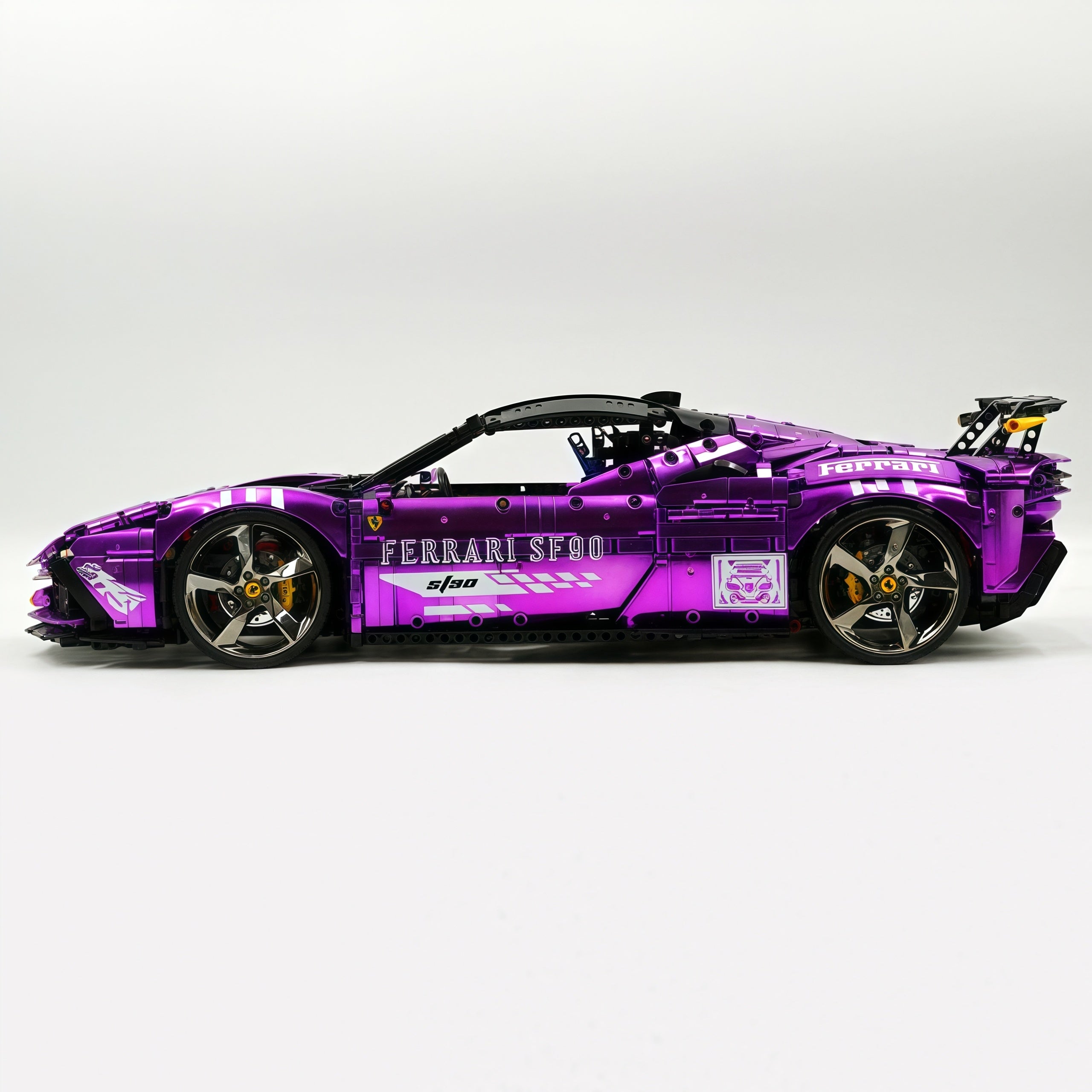 1:8 Ferrari SF90XX Purple Plating Limited Color, The Ultimate Supercar, More Than 12 Features Restored(4100 Pcs)