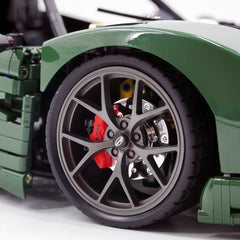 1:8 Pagani Utopia Custom Avocado Green Paint – The Ultimate V12 Italian Hypercar (4688 PCS)