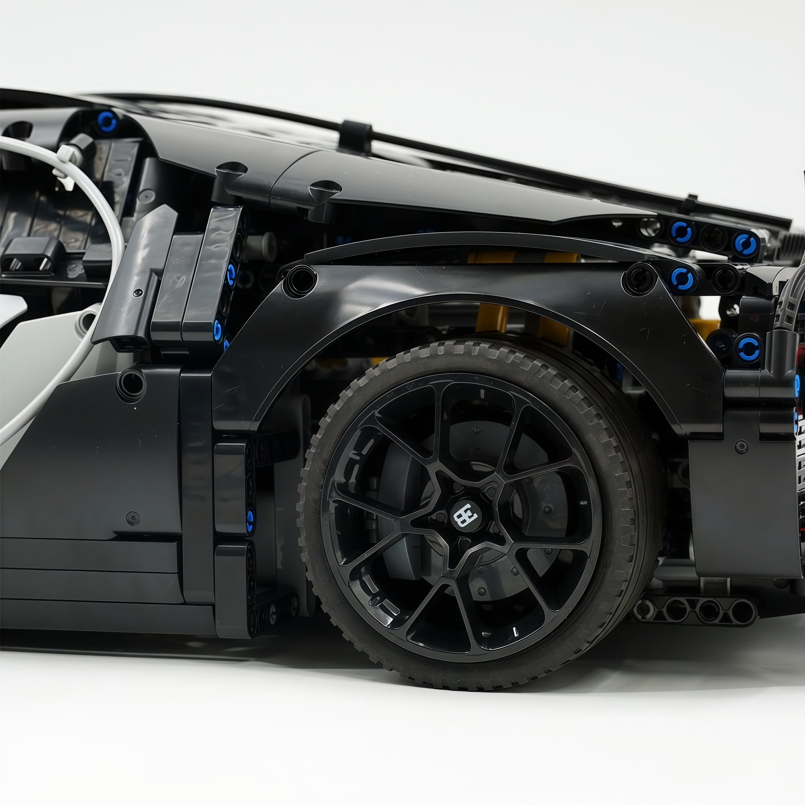 1: 8 Bugatti Chiron, Custom Modified Gray+Black Edition (4031PCS)