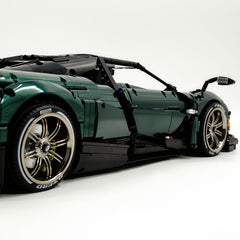 1: 8 Pagani Huayra BC Violet Paint finish Customized Ultimate Edition (4708 Pcs)