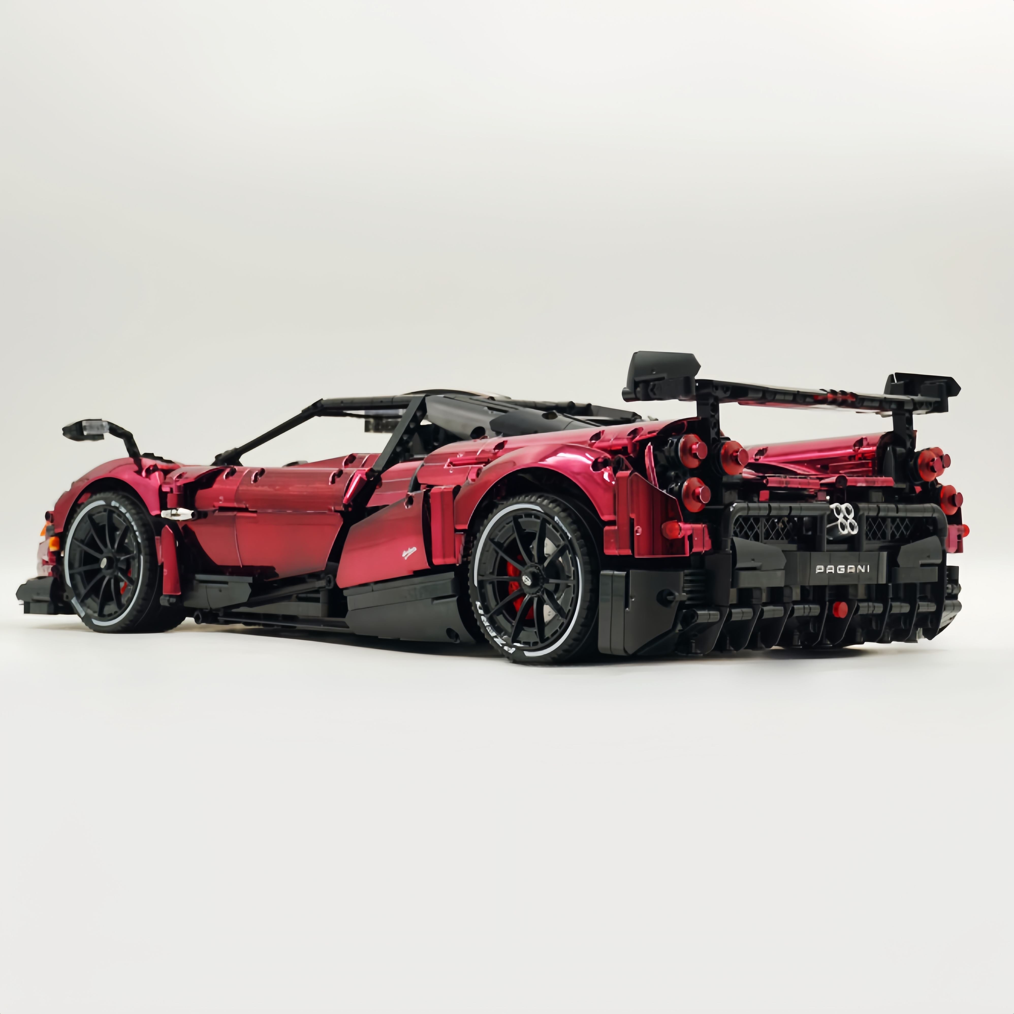 1: 8 Pagani Huayra BC Mirror Electroplating Customized Ultimate Edition (4708 Pcs)