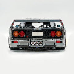 1:8 The Ultimate Ferrari F40 Supercar, RWB White Custom Edition (4026 PCS)
